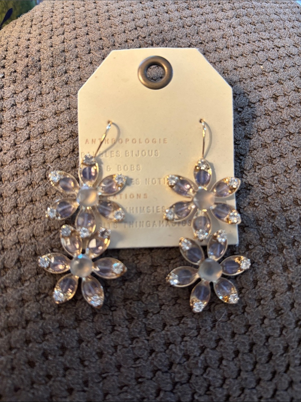 Anthropologie dangle earrings NWOT